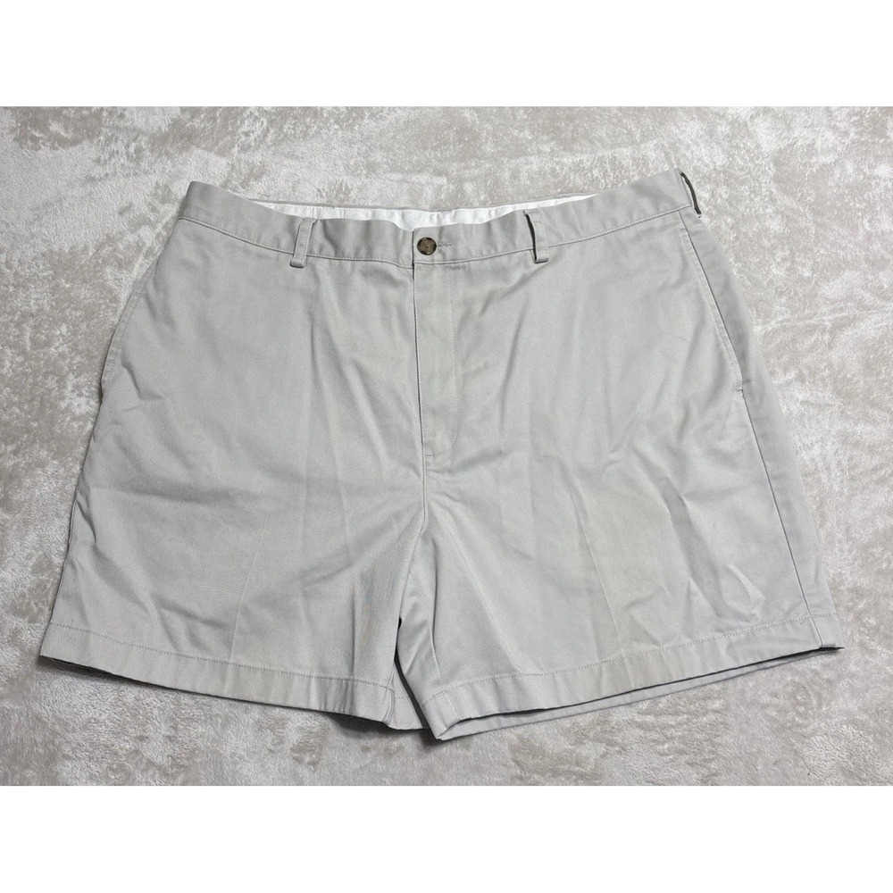 L L Bean Shorts Men's Size 38 Natural Fit Beige Flat Front Chino